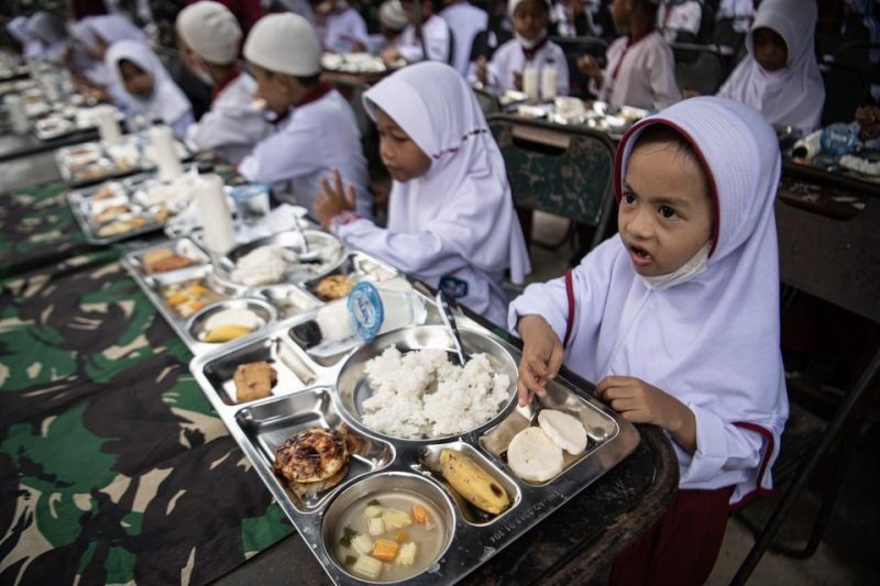 Launching 2 Februari 2025, Program Makan Bergizi Gratis Prabowo Targetkan 82,9 Juta Penerima Manfaat